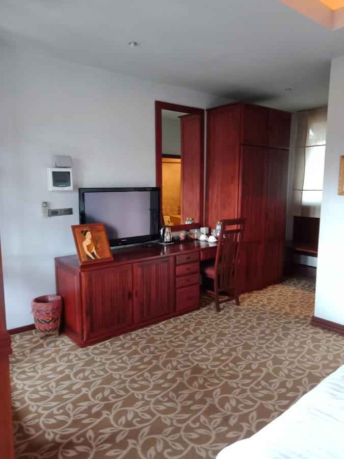 Charming Lao Hotel Muang Xai Zewnętrze zdjęcie